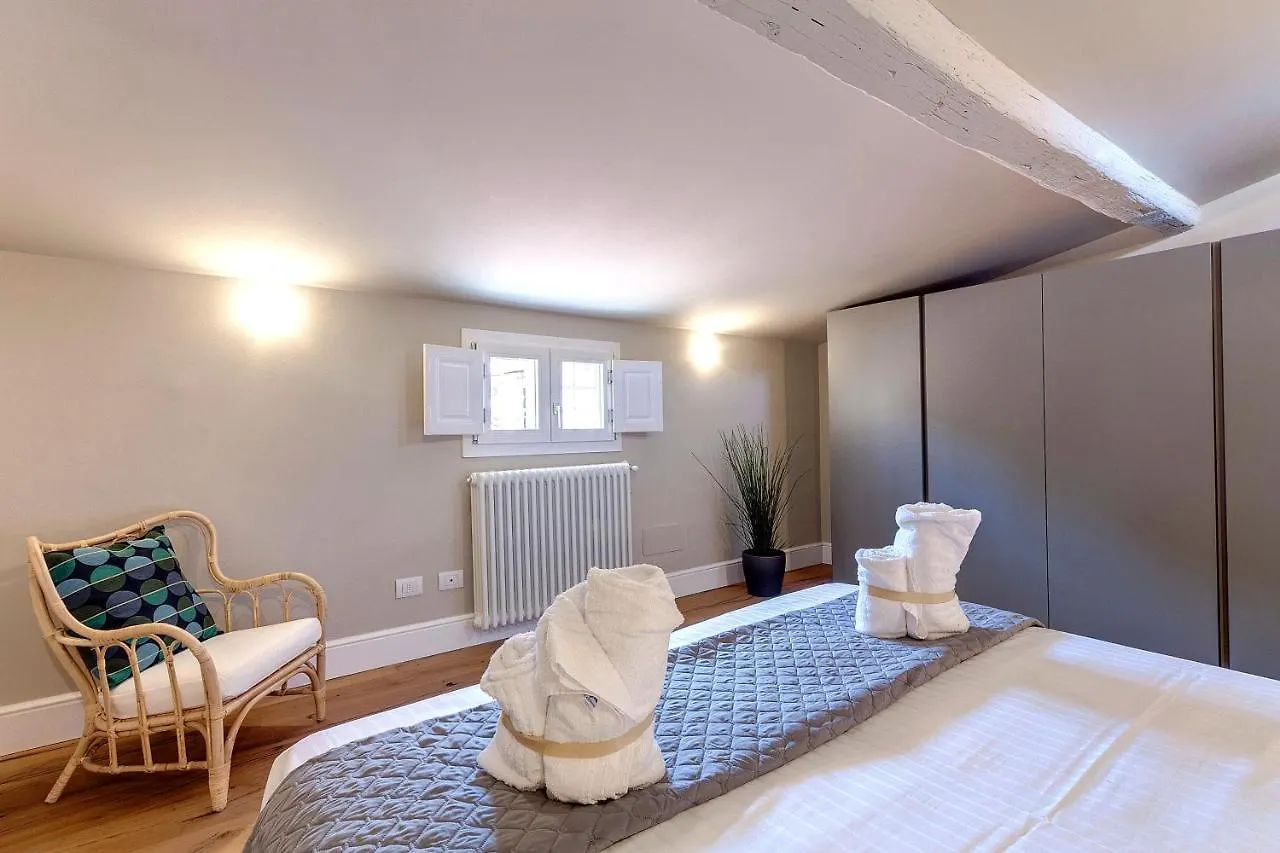 Mamo Florence - Pepe Apartment 0*,  Italy